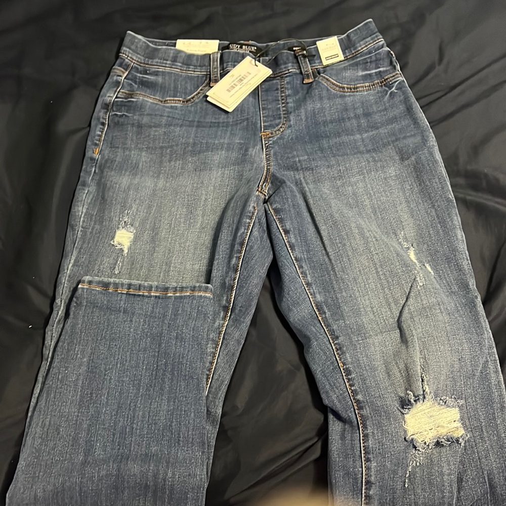 Judy Blue New with Tags Pull On Jeans Size 11/30